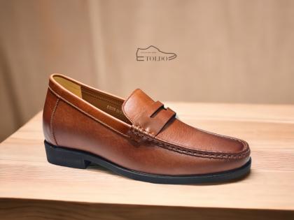 giay cao nam mui vuong 2024 1.jpg