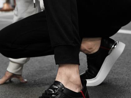 giày cao 6cm mau đen thể thao 5.jpg