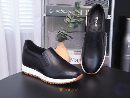 giày lười thể thao màu đen cao 8cm 7.jpg