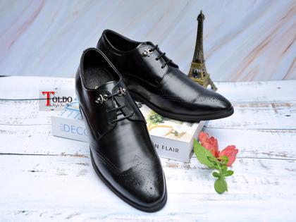 2 giày cao nam đục lỗ màu đen cao 6cm-8.jpg