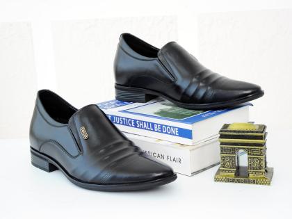 giày cao nam siêu nhẹ TD906 Đen trơn 7.jpg