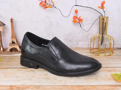 giày cao cho nam 7cm da sần đen 4.jpg