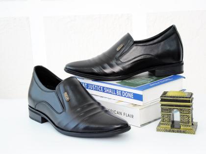 giày cao nam siêu nhẹ TD906 Đen trơn 8.jpg