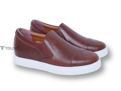 giày slip on màu nâu sáp 1.jpg