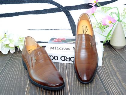 giày cao 8cm màu nâu da sần 4.jpg