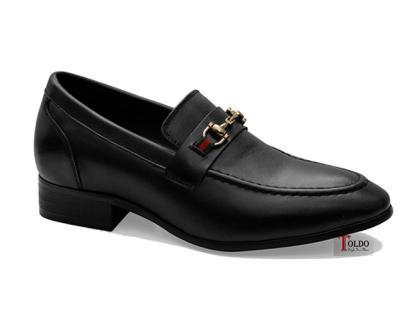 Dáng giày cao nam mới nhất màu đe