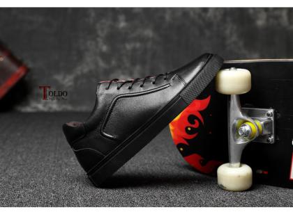 A giày cao thể thao màu đen mới nhất-10.jpg