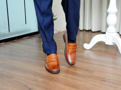 giay cao nam mui vuong 2024 9.jpg