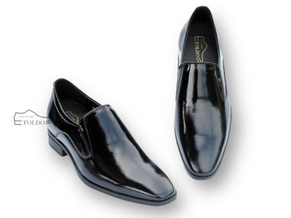 giày cao mũi vuông đen bóng 4.jpg