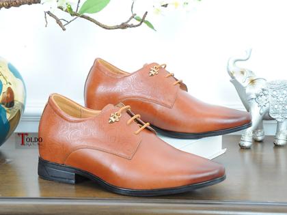 giày cao nam họa tiết dập vân màu nâu vàng 6.jpg