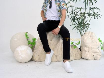 giày slipon màu trắng 9.jpg