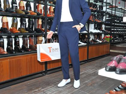 giày tăng chiều cao nam màu trắng cao 6cm-8.jpg