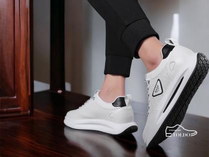 giày cao thoang khi màu tráng màu trắng 6.jpg