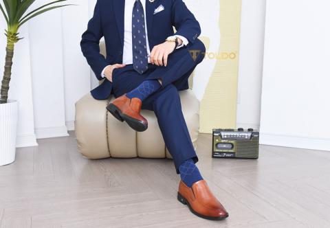 Xu Hướng Giày Cao Nam Năm 2025