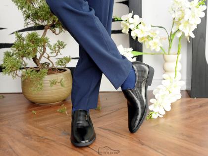 giày tăng 8cm chiều cao đen sần 8.jpg