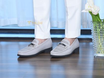 giày cao nam màu ghi tăng 7cm chiều cao 9.jpg