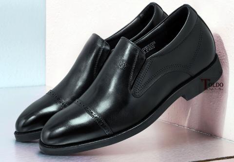 Giày cao nam có khó đi không