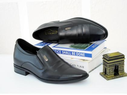 giày tăng chiều cao siêu nhẹ TD905 Đen trơn 8.jpg