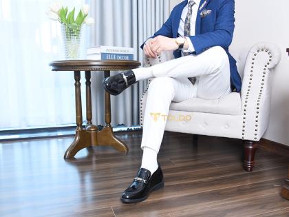 giày cao 8cm màu đen bóng mới 13.jpg