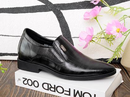 giày tăng 8cm chiều cao đen sần 2.jpg