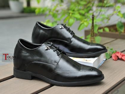 2 giày cao nam đục lỗ màu đen cao 6cm-10.jpg