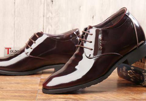 Top các mẫu giày tăng chiều cao nam được ưa chuộng trong năm 2026