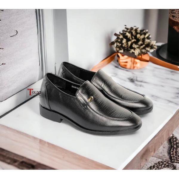 hq650 den tron 1.jpg