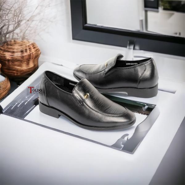 hq650 den tron 3.jpg