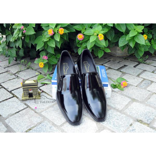 giày cao mũi vuông đen bóng 10.jpg