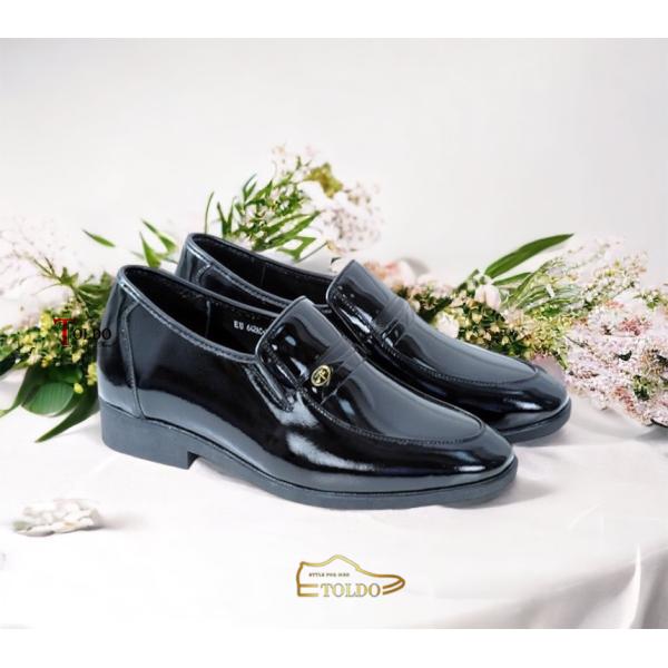 HQ642 Den bong 3.jpg