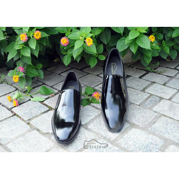 giày cao mũi vuông đen bóng 8.jpg